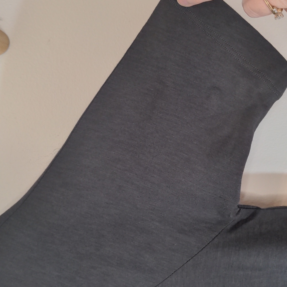 Garnet Hill Essential Short Elbow Sleeve Charcoal Gray Small - Picture 4 of 5